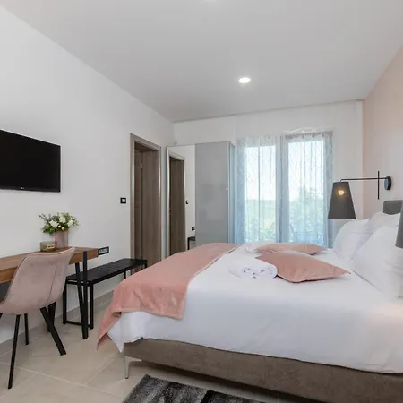 Complex Alca فيلة *